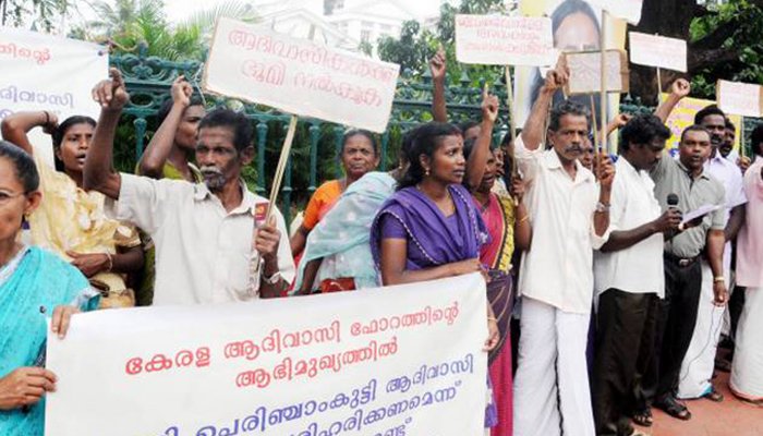 ഭൂമി നല്‍കാമെന്ന് പറഞ്ഞ് സര്‍ക്കാര്‍ പറ്റിച്ചതായി ആദിവാസികള്‍, കുടില്‍കെട്ടി പ്രതിഷേധം