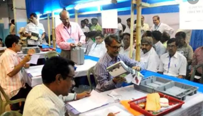ഡല്‍ഹി തെരഞ്ഞെടുപ്പ്: വോട്ടെണ്ണല്‍ ആരംഭിച്ചു, ആം ആദ്മി പാര്‍ട്ടിക്ക് മുന്നേറ്റം