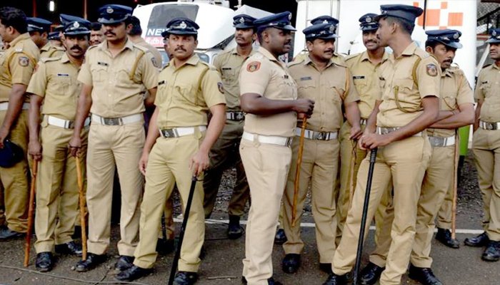 കോവിഡ് നിയന്ത്രിക്കാന്‍ കര്‍ശന നടപടികളുമായി സര്‍ക്കാര്‍