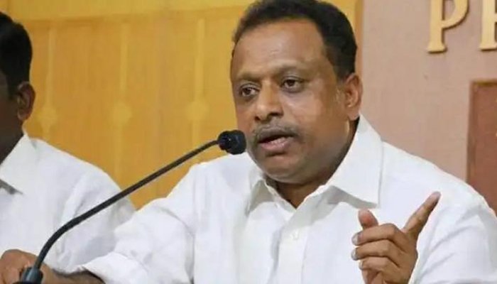യുവതീപ്രവേശനം,   പഴയ നിലപാടില്‍ സർക്കാർ ആർജവത്തോടെ ഉറച്ചുനില്‍ക്കണമെന്ന്  നവോത്ഥാനസമിതി കണ്‍വീനര്‍ പുന്നല ശ്രീകുമാര്‍