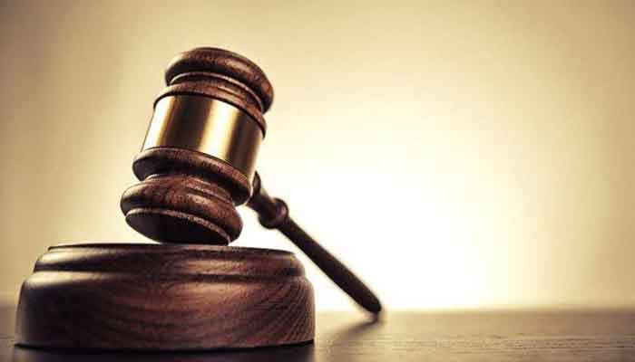 ഭാര്യയേയും മക്കളേയും തീകൊളുത്തി കൊല്ലാന്‍ ശ്രമിച്ചെന്ന കേസ്‌: പ്രതികളെ വെറുതേവിട്ട ഉത്തരവ്‌ ശരിവെച്ച്‌ സെഷന്‍സ്‌ കോടതി