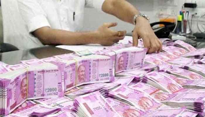 തെരഞ്ഞെടുപ്പ്: വ്യാഴാഴ്ച പിടിച്ചെടുത്തത് 1.38 ലക്ഷം