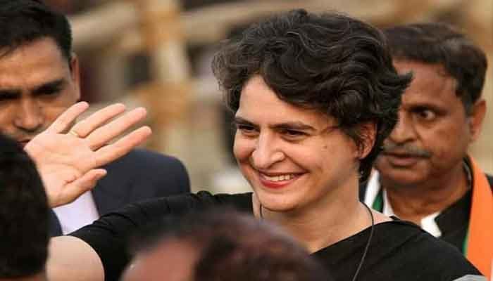 കമ്മ്യൂണിസ്റ്റ് മാനിഫെസ്‌റ്റോയോടല്ല, കോര്‍പറേറ്റ് മാനിഫെസ്റ്റോയോടാണ് കേരള ഭരണക്കാരുടെ കൂറെന്ന് പ്രിയങ്ക ഗാന്ധി