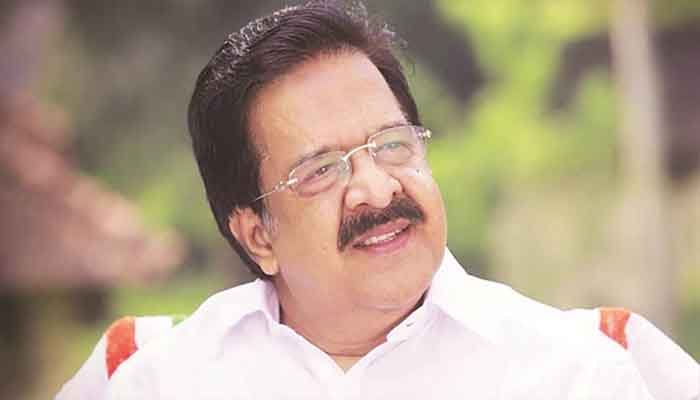 അദാനിക്ക് കൊള്ളയടിക്കാനുള്ള സൗകര്യം ചെയ്ത് കൊടുത്തിട്ടും സര്‍ക്കാര്‍ ജനങ്ങളെ തെറ്റിദ്ധരിപ്പിക്കുകയാണെന്ന് രമേശ് ചെന്നിത്തല, അദാനിയാണ് മോദിക്കും പിണറായിക്കും ഇടയിലുള്ള പാലം