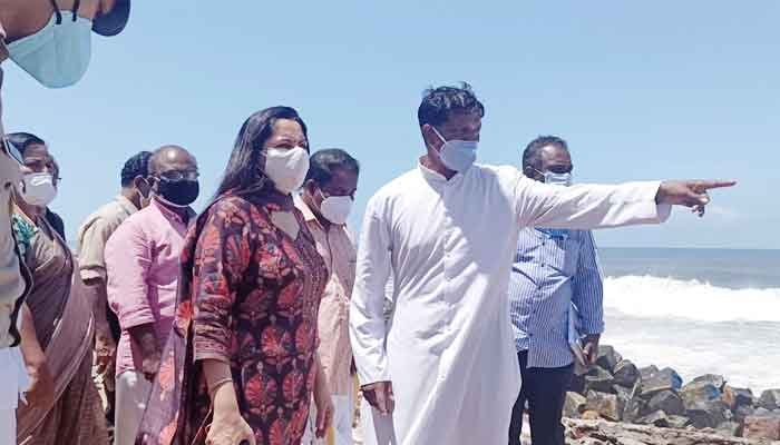 തിരുവനന്തപുരം: കടൽക്ഷോഭ മേഖലകൾ കളക്ടർ സന്ദർശിച്ചു