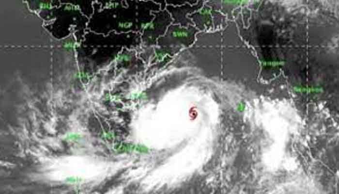 ആലപ്പുഴ: ബംഗാൾ  ഉൾക്കടലിൽ  ‘യാസ്’  ചുഴലിക്കാറ്റ്  രൂപപ്പെട്ടു. ഒഡിഷ -പശ്ചിമ ബംഗാൾ തീരത്തു ചുഴലിക്കാറ്റ്  ജാഗ്രത മുന്നറിയിപ്പ്.- യെല്ലോ  മെസ്സേജ്