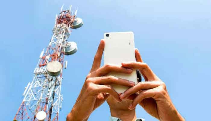 കണ്ണൂർ: ഓണ്‍ലൈന്‍ പഠനം; അഞ്ചിടങ്ങളില്‍ പുതിയ മൊബൈല്‍ ടവറുകള്‍ നിര്‍മിക്കാന്‍ തീരുമാനം