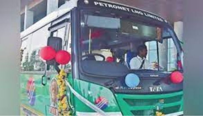 ആദ്യ എൽഎൻജി ബസ്‌ സർവീസ്‌ ഇന്നുമുതൽ ; 400 പഴയ ഡീസൽ ബസ്‌ എൽഎൻജിയിലേക്ക് മാറ്റും