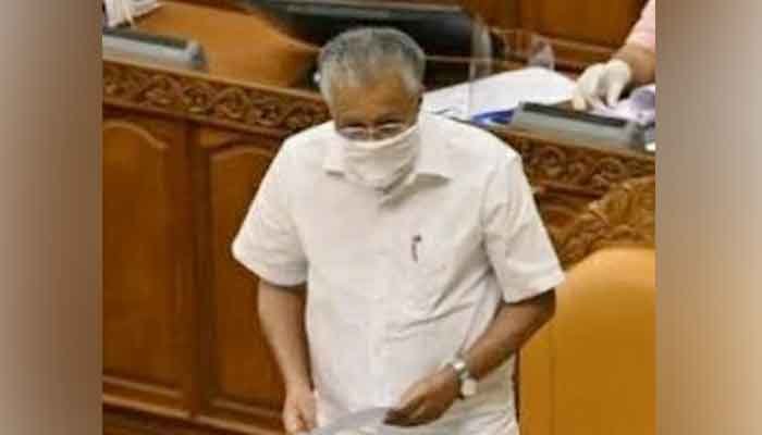 മദ്രസാ അധ്യാപകര്‍ക്കായി ഒരു ആനുകൂല്യവും നല്‍കുന്നില്ല; അനര്‍ഹമായത് എന്തോ വാങ്ങുന്നു എന്ന പ്രചരണം വര്‍ഗീയശക്തികളുടേത്: മുഖ്യമന്ത്രി