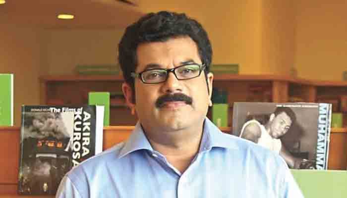 കൊല്ലം എംഎല്‍എ മുകേഷിനെതിരെ ബാലാവകാശകമ്മീഷനില്‍ പരാതി