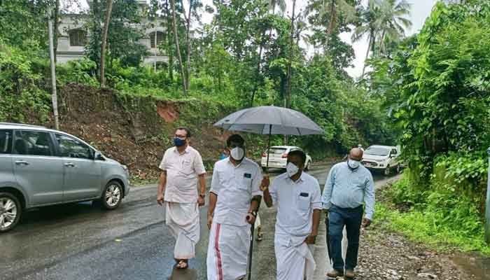 കോഴിക്കോട്: കൊയിലാണ്ടി-എടവണ്ണ സംസ്ഥാനപാത നവീകരണം; സന്ദർശനം നടത്തി