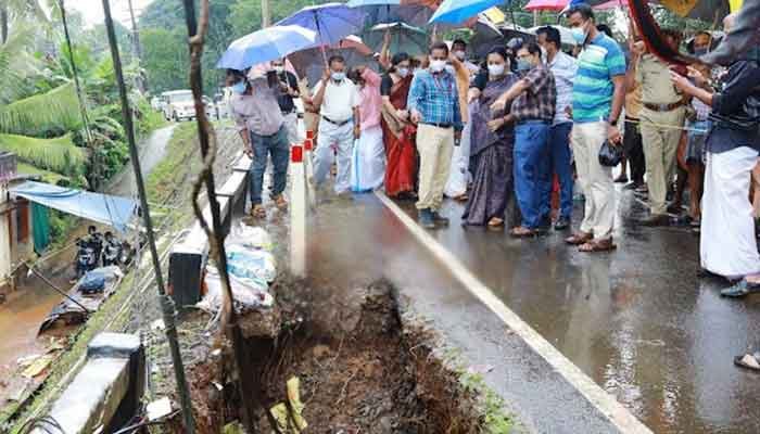 പത്തനംതിട്ട: കൈപ്പട്ടൂര്‍ പാലത്തിന്റെ അപ്രോച്ച് റോഡ് ബലപ്പെടുത്താന്‍ പുതിയ സംരക്ഷണ ഭിത്തി: മന്ത്രി വീണാ ജോര്‍ജ്