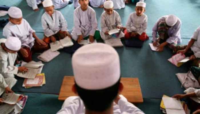 എറണാകുളം: മദ്രസ അധ്യാപക ക്ഷേമനിധി: കോവിഡ് ധനസഹായത്തിനുളള അപേക്ഷ തീയതി നീട്ടി