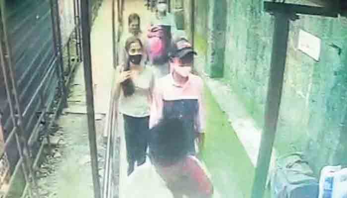 ആലത്തൂരില്‍ കാണാതായ ഇരട്ടസഹോദരിമാരേയും സഹപാഠികളേയും കണ്ടെത്തി: വീടു വിട്ടിറങ്ങിയത് വീട്ടുകാര്‍ പ്രണയത്തെ എതിര്‍ത്തതിനാലെന്ന് മൊഴി