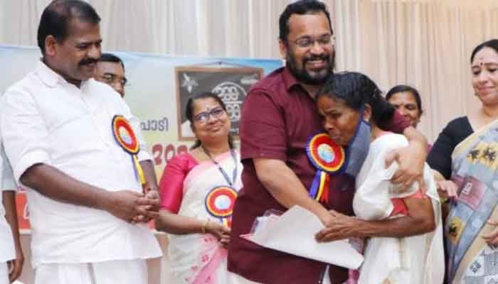 വയനാട്: കിടപ്പാടത്തിന് പട്ടയം; സന്തോഷത്തില്‍ സരസു
