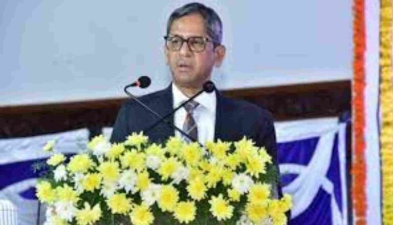 65 വയസ് വിരമിക്കേണ്ട പ്രായമല്ലെന്ന് ചീഫ് ജസ്റ്റിസ് രമണ