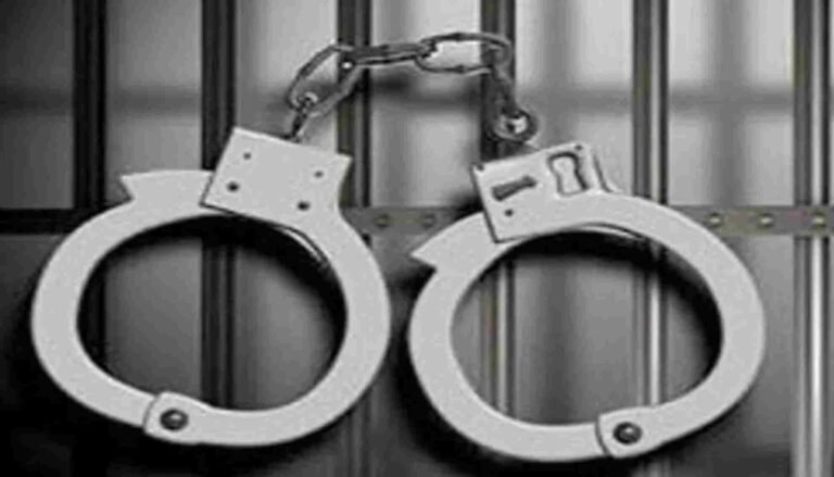 പെട്രോള്‍ പമ്പില്‍ സംഘര്‍ഷം യുവാവിന്‌ കുത്തേറ്റു