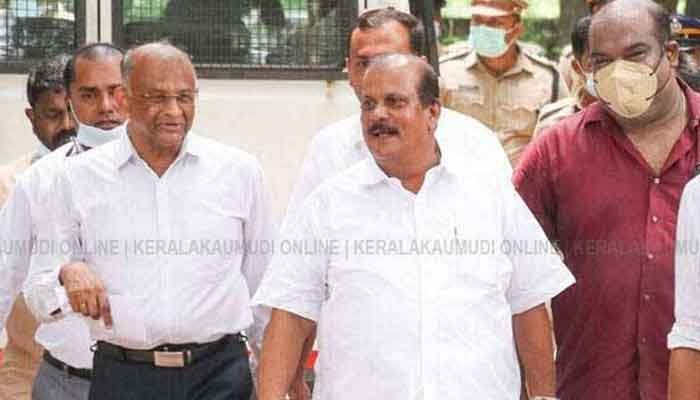 വിദ്വേഷ പ്രസംഗ കേസിൽ പി സി ജോർജിന് ഉപാധികളോടെ ജാമ്യം
