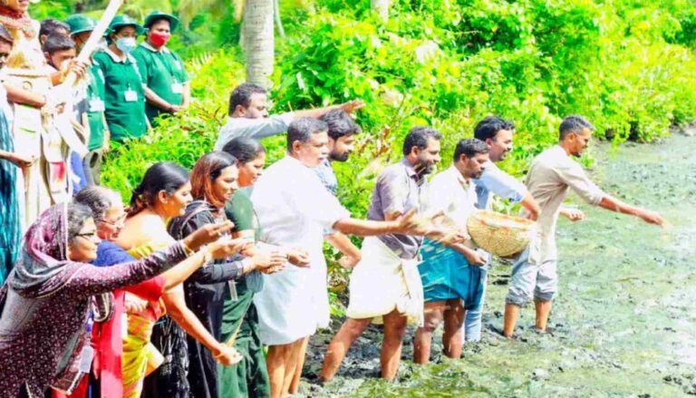 ‘ഞങ്ങളും കൃഷിയിലേക്ക്‌’ പദ്ധതിയുടെ പറവൂര്‍ ബ്ലോക്ക്‌തല ഉദ്‌ഘാടനം നടന്നു
