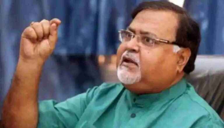 പാര്‍ഥ ചാറ്റര്‍ജിയെ സസ്പെന്‍ഡ് ചെയ്ത് തൃണമൂല്‍ കോണ്‍ഗ്രസ്