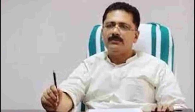 കേരളത്തിലെ സുന്നി, മുജാഹിദ് നേതാക്കളെ ഗള്‍ഫില്‍ ജയിലിലടയ്ക്കാന്‍ മാധ്യമം ഗൂഢാലോചന നടത്തിയെന്നാണ് കെ ടി ജലീല്‍
