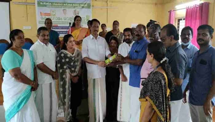 കര്‍ഷക കൂട്ടായ്മകള്‍ മൂല്യവര്‍ധിത ഉല്‍പ്പാദനത്തില്‍ ശ്രദ്ധ കാട്ടണം: ജില്ലാ പഞ്ചായത്ത് പ്രസിഡന്റ്