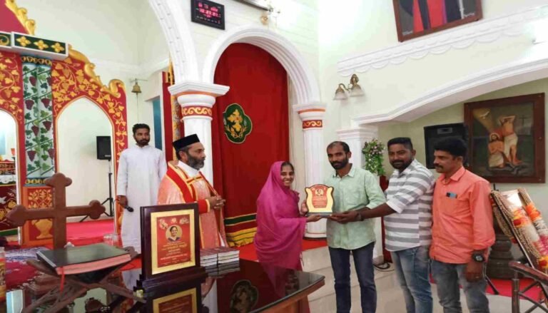 കട്ടപ്പന ന​ഗരസഭ ചെയർപേഴ്സണായി തെരഞ്ഞെടുക്കപ്പെട്ട ഷൈനി സണ്ണി കുറ്റിപ്പുറത്തിന് സ്വീകരണം