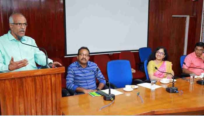 ജനങ്ങളാണ് യഥാര്‍ഥ അധികാരികളെന്ന് മനസിലാക്കി സേവനങ്ങള്‍ നല്‍കണം: പി. വേണുഗോപാല്‍