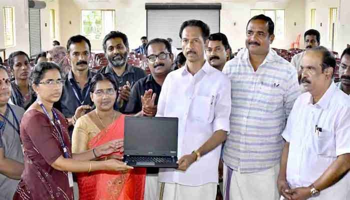 വിദ്യാഭ്യാസ സ്ഥാപനങ്ങളിലെ പശ്ചാത്തല സൗകര്യവികസനത്തിന് മുന്‍തൂക്കം: ജില്ലാ പഞ്ചായത്ത് പ്രസിഡന്റ്