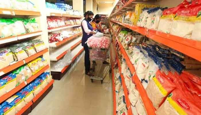 സപ്ലൈകോ ക്രിസ്മസ്-പുതുവത്സര ചന്ത പ്രവർത്തനം തുടങ്ങി 13 നിത്യോപയോഗ സാധനങ്ങൾ വിലക്കുറവിൽ