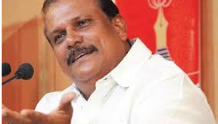 പി സി ജോര്‍ജിനെതിരെ പരാതി നല്‍കി യൂത്ത് കോണ്‍ഗ്രസ്സ്